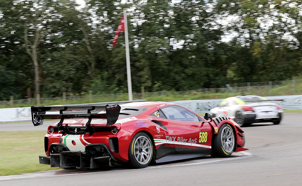 Torben Ingerslev / Kevin Rossel fra Team TWX Biler.
(Foto: Motorsporten.dk)
